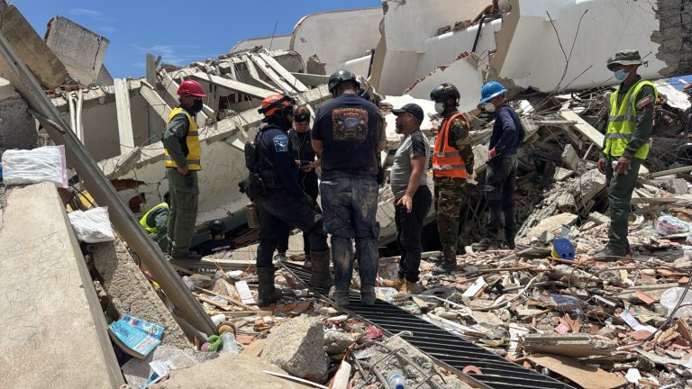 In Venezuela, Earthquake Response is Shaped by Mistrust and Government Opacity